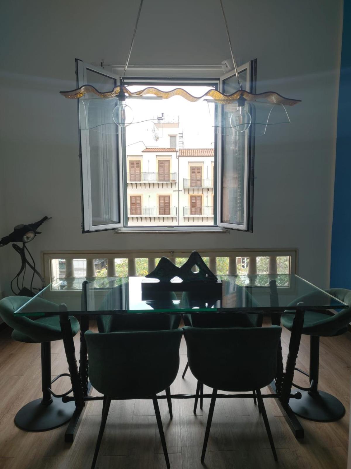 Apartment Suite Cavour Holiday Dream 巴勒莫 外观 照片