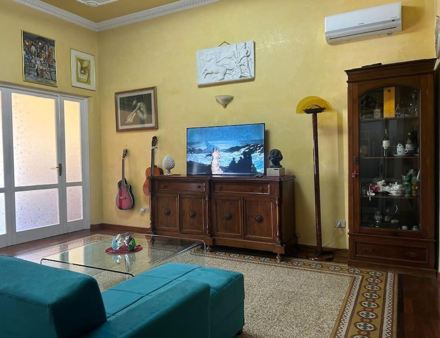 Apartment Suite Cavour Holiday Dream 巴勒莫 外观 照片